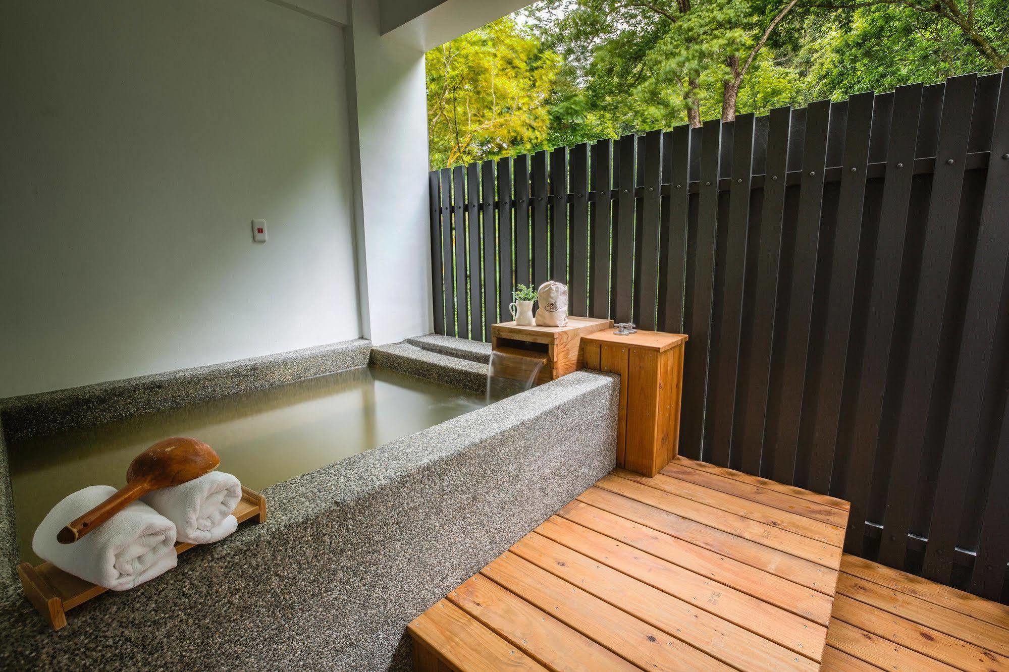 サンシャイン ホット スプリング B&B 瑞穂郷 エクステリア 写真